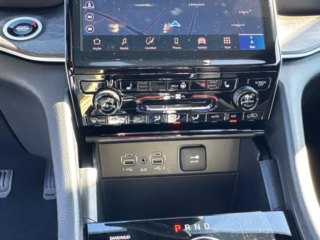 new 2025 Jeep Grand Cherokee L car, priced at $48,900