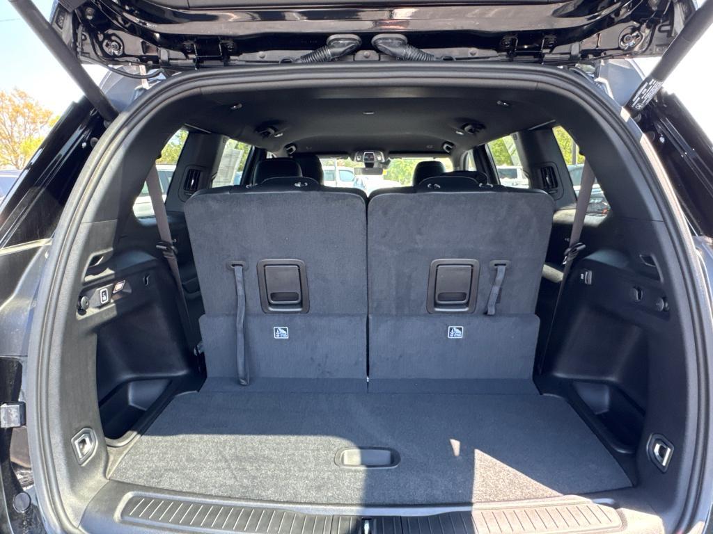 new 2025 Jeep Grand Cherokee L car, priced at $39,988