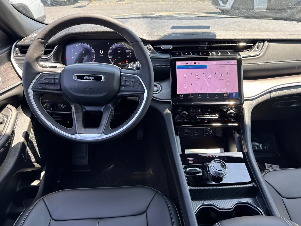 new 2025 Jeep Grand Cherokee L car, priced at $38,988