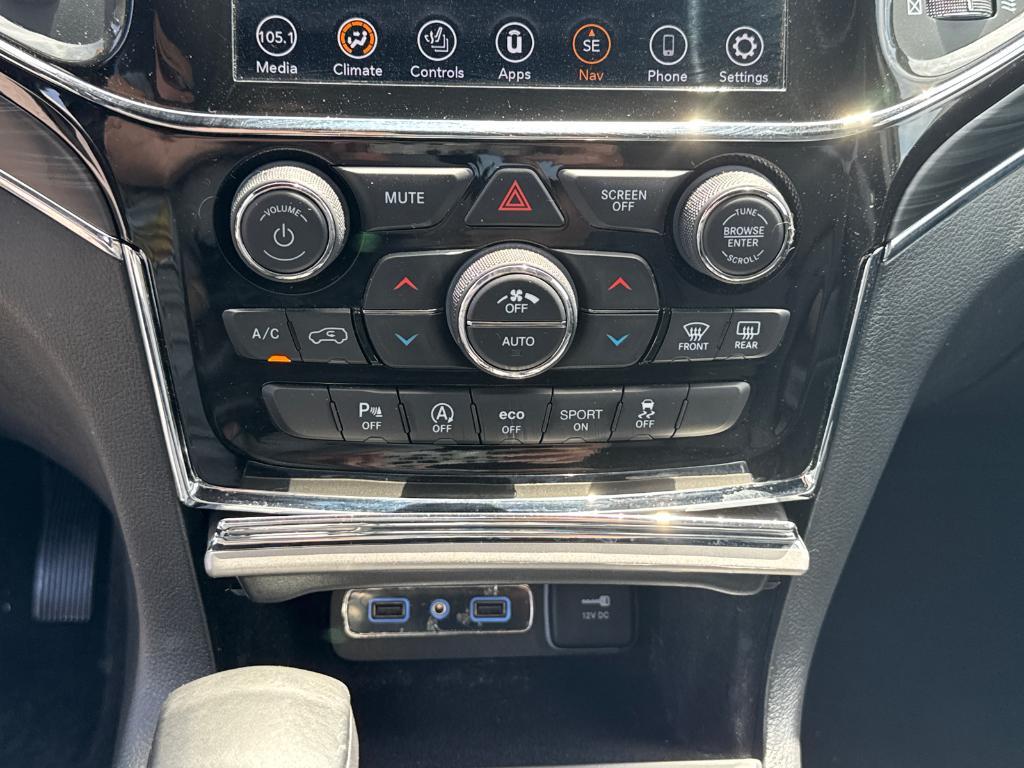 used 2022 Jeep Grand Cherokee WK car, priced at $28,988