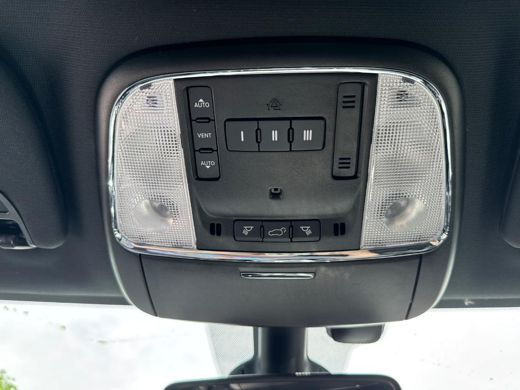 used 2022 Jeep Grand Cherokee WK car, priced at $28,988