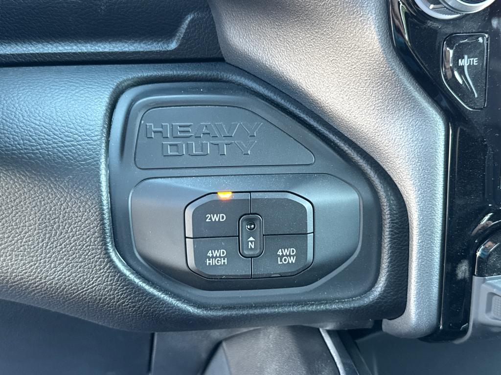 new 2025 Ram 3500 car, priced at $80,615