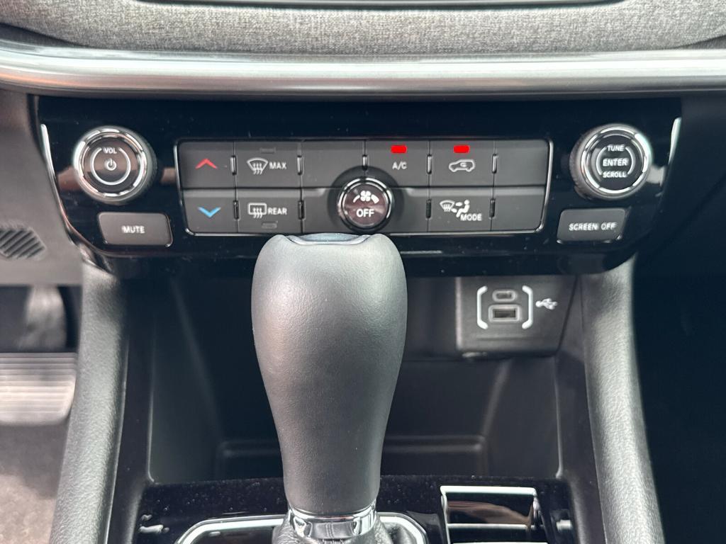 new 2025 Jeep Compass car, priced at $24,988