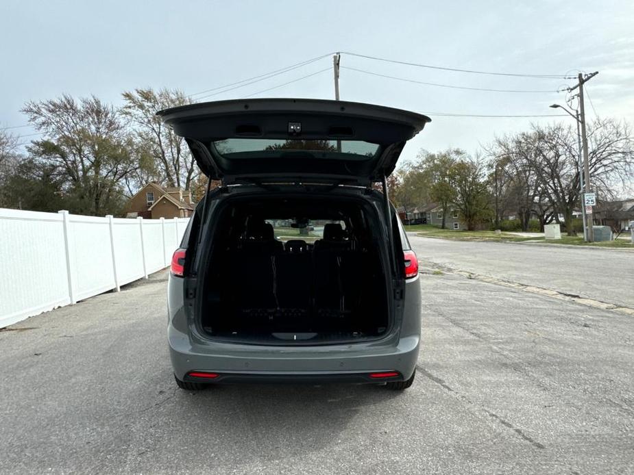 new 2025 Chrysler Pacifica car, priced at $50,988