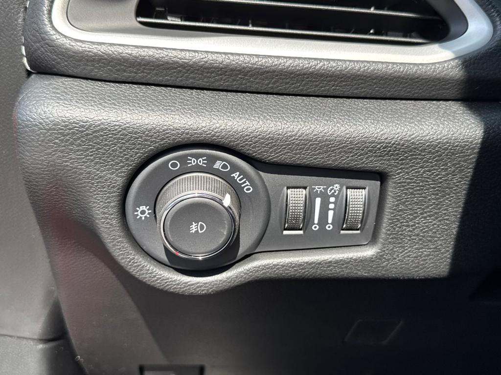 new 2026 Chrysler Pacifica car