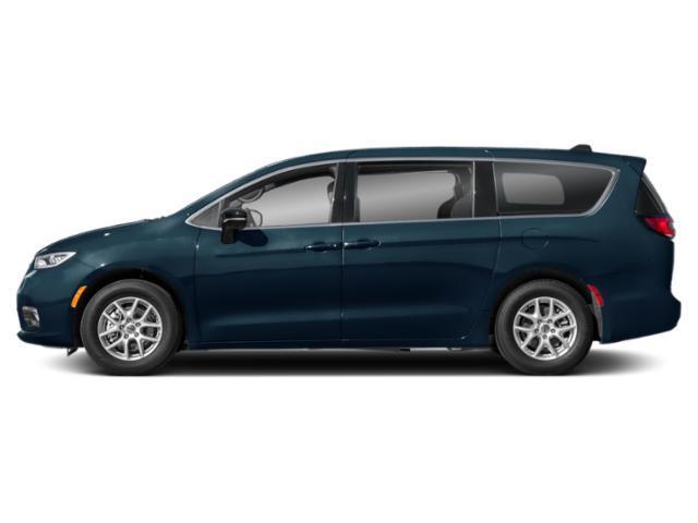 new 2025 Chrysler Pacifica car, priced at $45,920