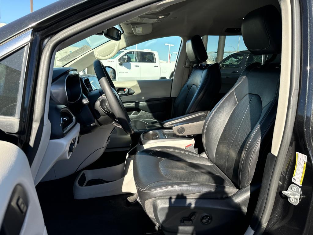 used 2022 Chrysler Pacifica car, priced at $23,988