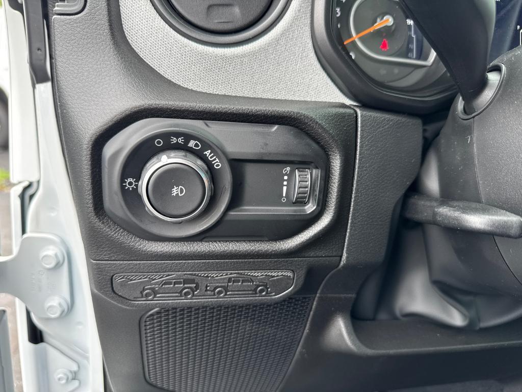 new 2025 Jeep Wrangler car, priced at $40,988