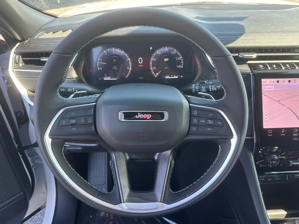 new 2025 Jeep Grand Cherokee car, priced at $53,140