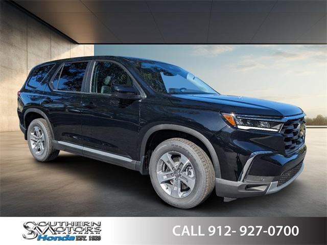 new 2025 Honda Pilot car, priced at $46,995