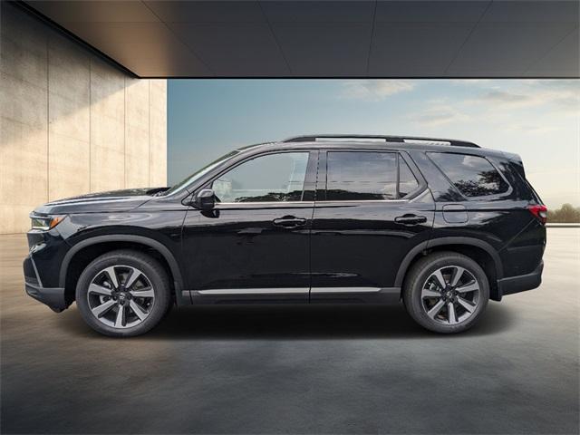 new 2025 Honda Pilot car, priced at $48,595