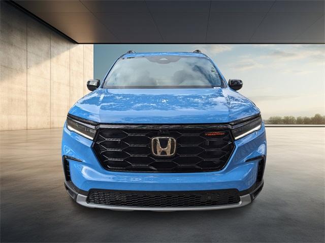 new 2025 Honda Pilot car, priced at $51,250