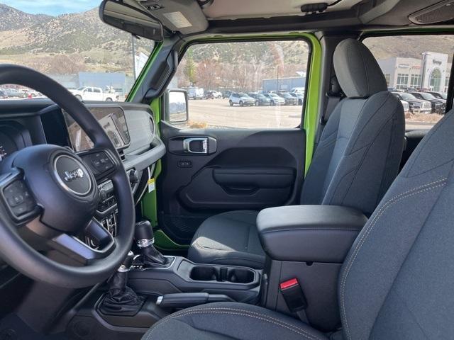 new 2025 Jeep Gladiator car, priced at $41,275