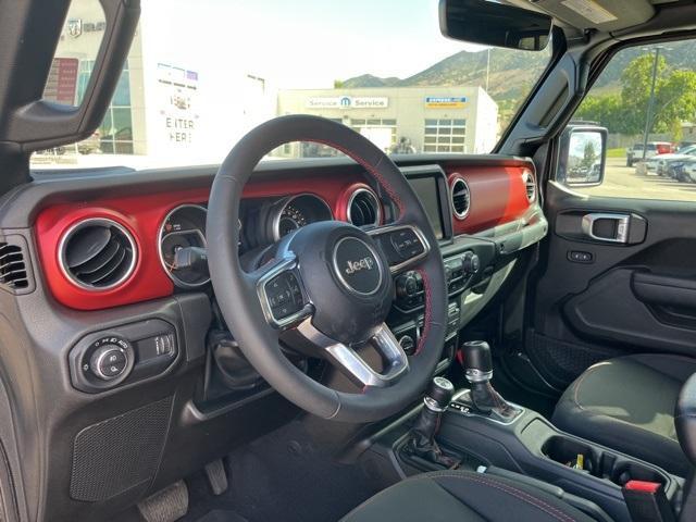 used 2023 Jeep Gladiator car, priced at $46,426