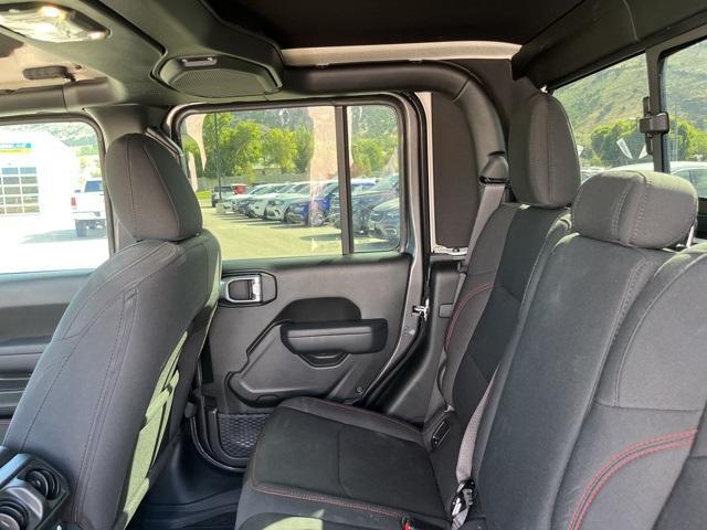 used 2023 Jeep Gladiator car, priced at $46,426