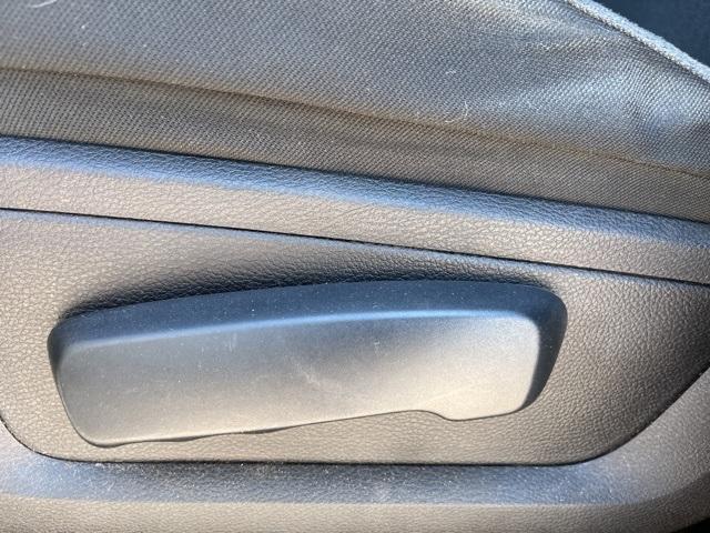 used 2021 Ram 1500 Classic car, priced at $25,236