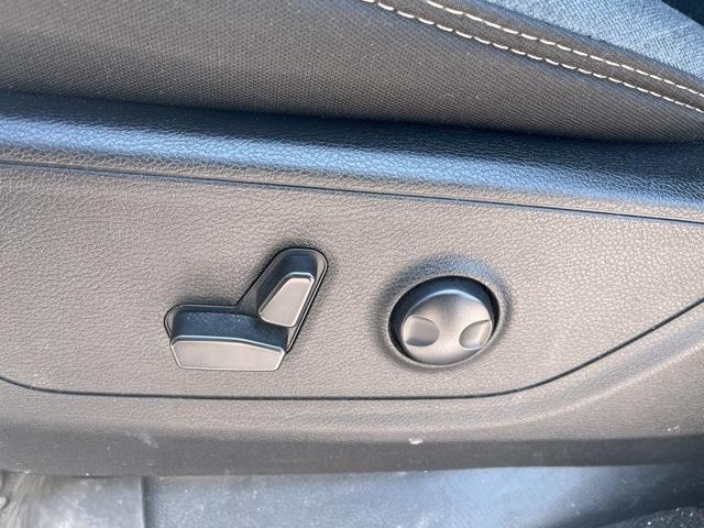 used 2023 Ram 1500 car, priced at $40,000