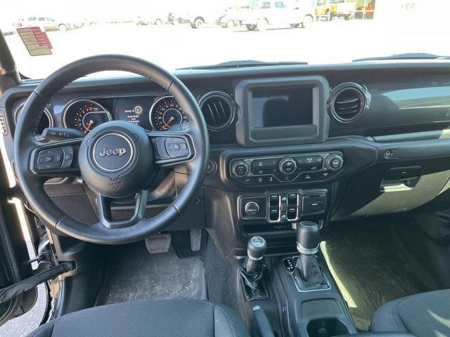 used 2022 Jeep Gladiator car, priced at $31,104