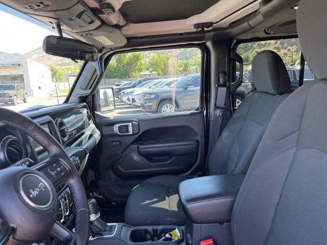 used 2022 Jeep Gladiator car, priced at $31,104