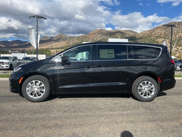 new 2026 Chrysler Pacifica car, priced at $46,165