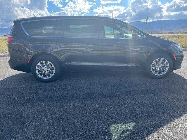 new 2026 Chrysler Pacifica car, priced at $46,165