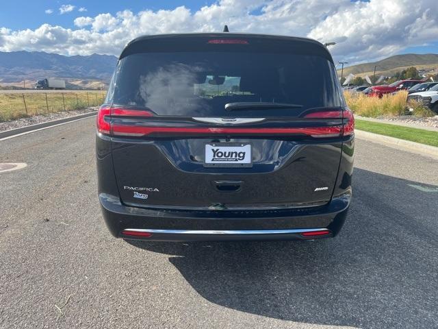 new 2026 Chrysler Pacifica car, priced at $46,165