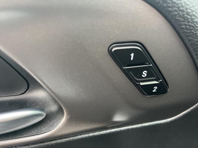 new 2024 Chrysler Pacifica car, priced at $44,807
