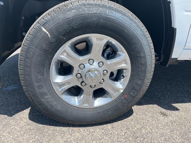 new 2025 Ram 3500 car, priced at $65,968