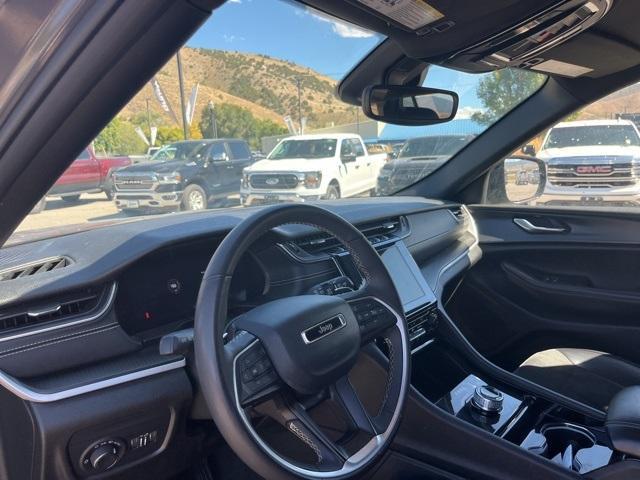 used 2023 Jeep Grand Cherokee car, priced at $31,200