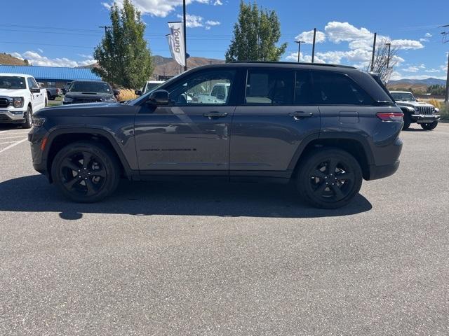 used 2023 Jeep Grand Cherokee car, priced at $31,200