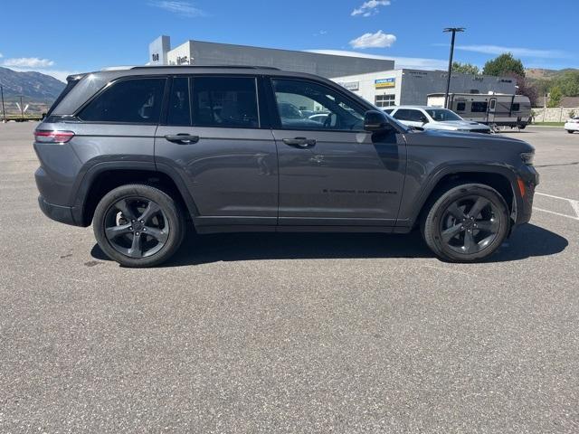 used 2023 Jeep Grand Cherokee car, priced at $31,200