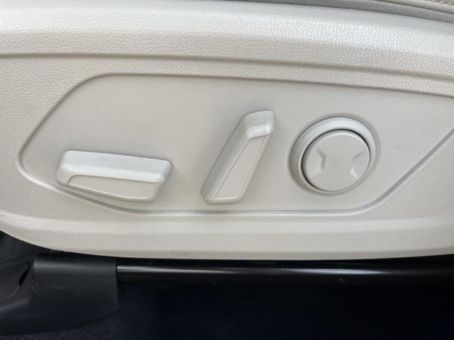 used 2022 Kia Sorento car, priced at $30,250
