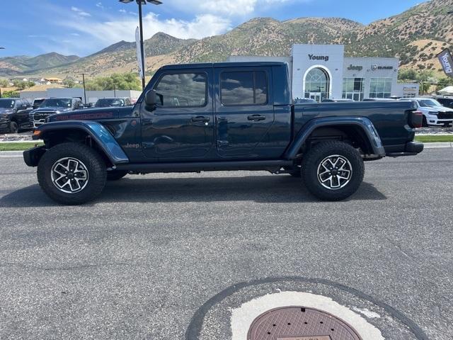 new 2025 Jeep Gladiator car, priced at $55,620
