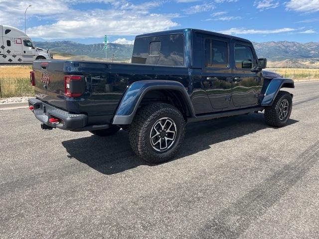 new 2025 Jeep Gladiator car, priced at $55,620