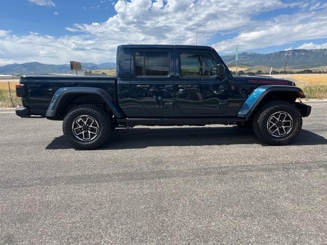 new 2025 Jeep Gladiator car, priced at $55,620