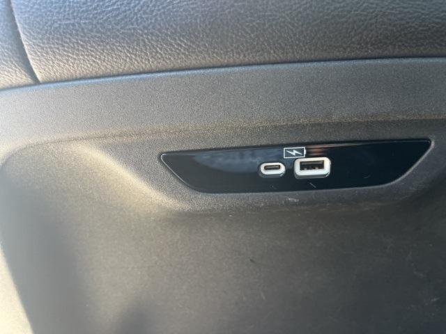 used 2022 Chrysler Pacifica car, priced at $25,555