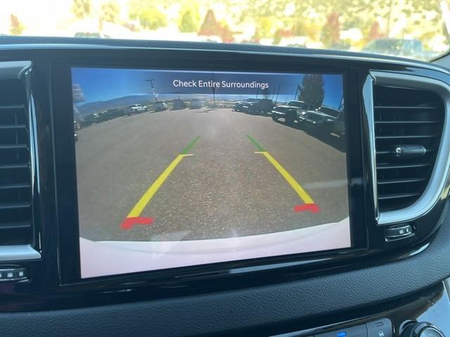 used 2022 Chrysler Pacifica car, priced at $25,555