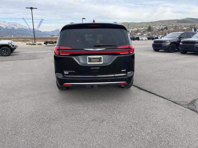 used 2021 Chrysler Pacifica car, priced at $32,782