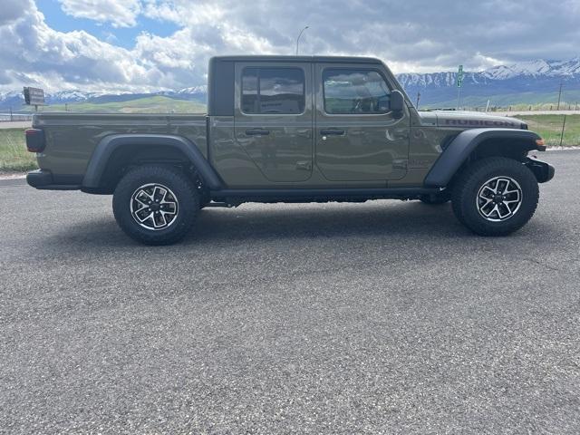 new 2025 Jeep Gladiator car, priced at $52,330