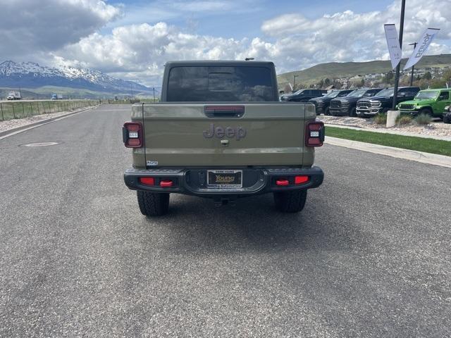 new 2025 Jeep Gladiator car, priced at $52,330