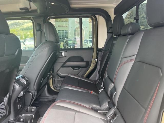 new 2025 Jeep Gladiator car, priced at $52,330
