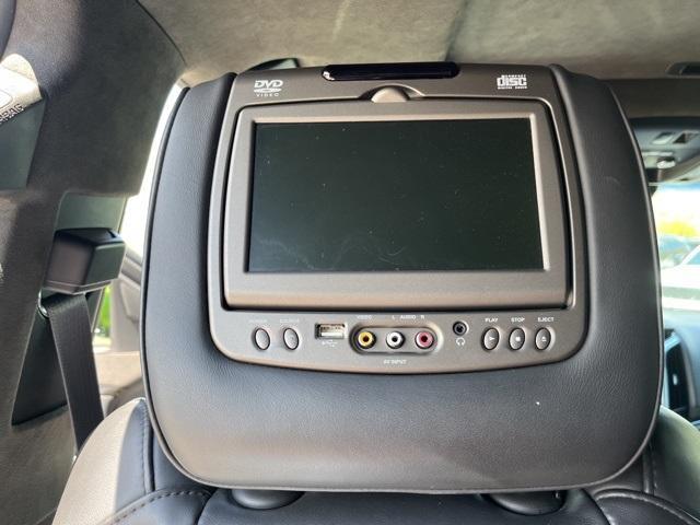 used 2017 Cadillac Escalade ESV car, priced at $37,966