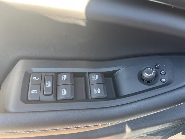 new 2025 Jeep Grand Cherokee L car, priced at $39,954