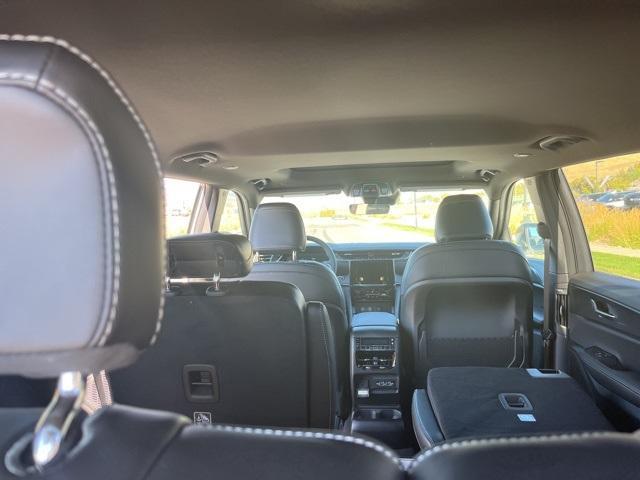 new 2025 Jeep Grand Cherokee L car, priced at $39,954