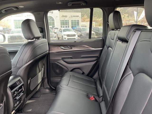 new 2025 Jeep Grand Cherokee car, priced at $47,085