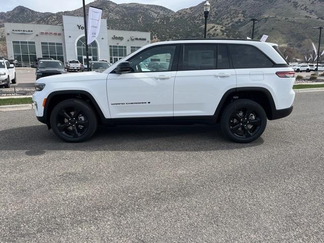 new 2025 Jeep Grand Cherokee car, priced at $47,085