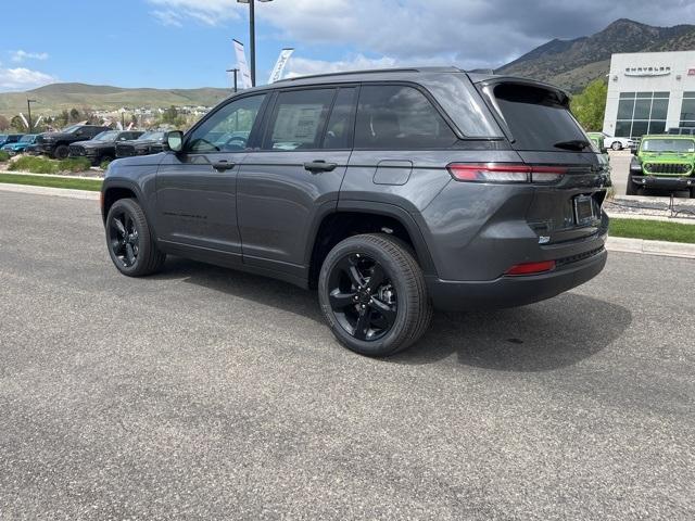 new 2025 Jeep Grand Cherokee car, priced at $49,113