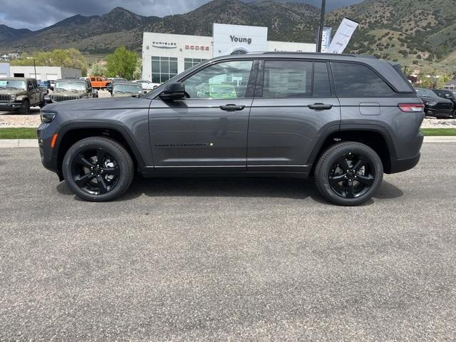 new 2025 Jeep Grand Cherokee car, priced at $49,113