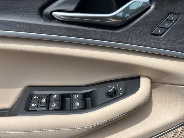 new 2025 Jeep Grand Cherokee car, priced at $49,113