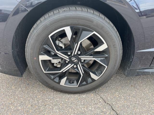 used 2024 Hyundai Sonata car, priced at $26,000